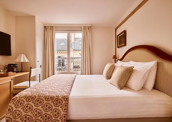 Hotel Splendor Elysées Paris